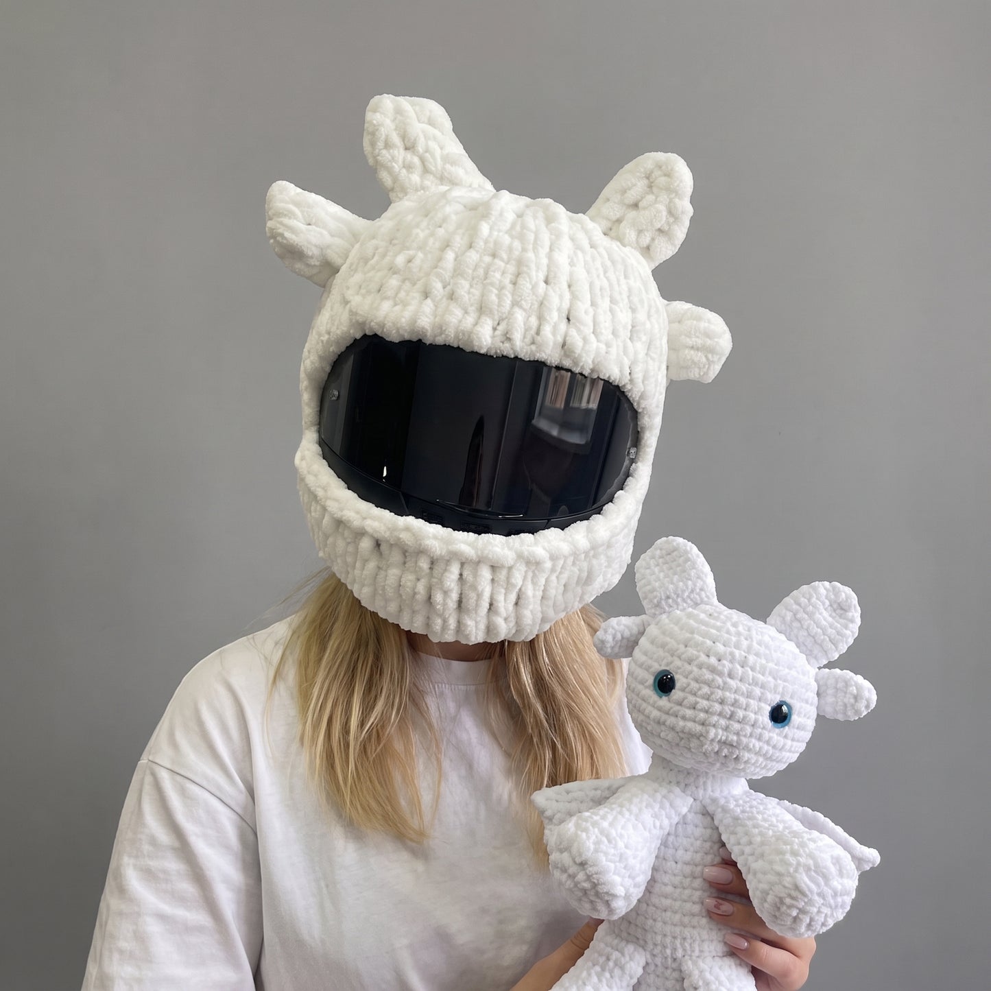 Light Fury Helmet Cover